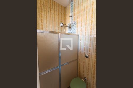 Casa à venda com 300m², 3 quartos e 3 vagasBanheiro de Serviço