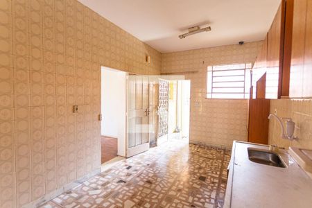 Casa à venda com 300m², 3 quartos e 3 vagasCozinha
