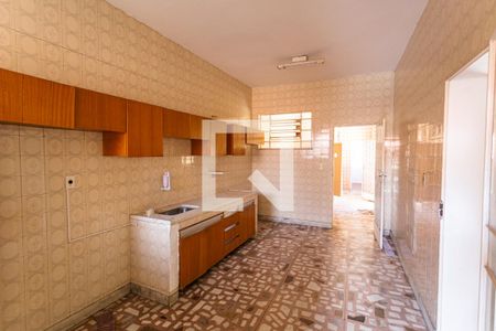 Casa à venda com 300m², 3 quartos e 3 vagasCozinha