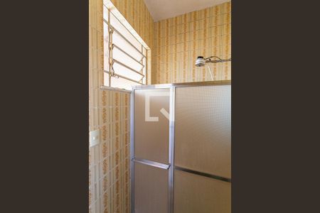 Casa à venda com 300m², 3 quartos e 3 vagasBanheiro de Serviço