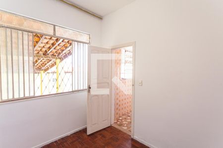 Casa à venda com 300m², 3 quartos e 3 vagasQuarto de Serviço