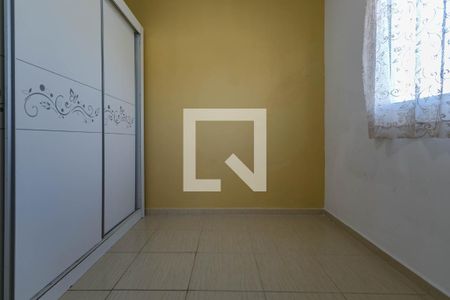 Quarto 1 de casa para alugar com 2 quartos, 48m² em Vila São Paulo, Mogi das Cruzes