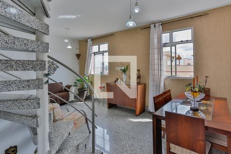 Sala de apartamento para alugar com 4 quartos, 225m² em União, Belo Horizonte