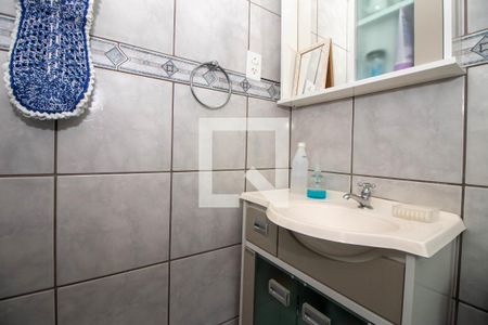 Casa à venda com 73m², 2 quartos e 2 vagas Casa à venda com 73m², 2 quartos e 2 vagasBanheiro Auxiliar
