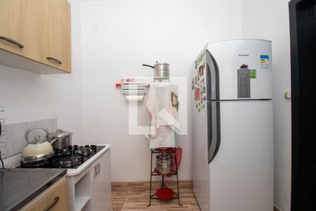 Casa à venda com 73m², 2 quartos e 2 vagas Casa à venda com 73m², 2 quartos e 2 vagasCozinha