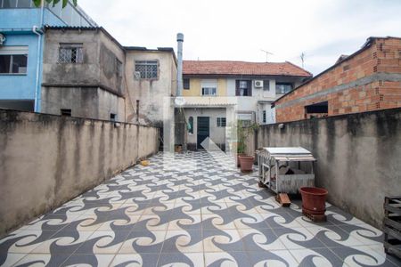 Casa à venda com 73m², 2 quartos e 2 vagas Casa à venda com 73m², 2 quartos e 2 vagasPátio