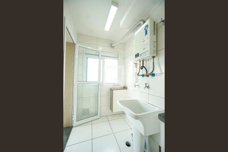 Apartamento à venda com 56m², 2 quartos e 1 vaga Apartamento à venda com 56m², 2 quartos e 1 vagaÁrea de serviço