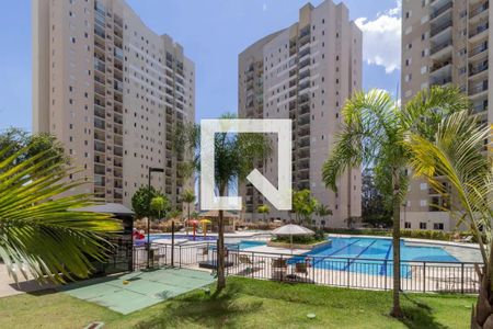 Apartamento à venda com 65m², 3 quartos e 1 vaga Apartamento à venda com 65m², 3 quartos e 1 vagaÁrea comum - Piscina