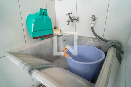 Casa à venda com 110m², 3 quartos e 2 vagasÁrea de Serviço