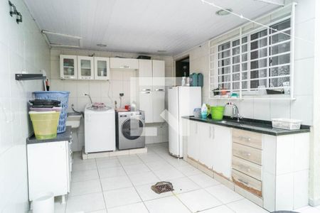 Casa à venda com 110m², 3 quartos e 2 vagasÁrea de Serviço