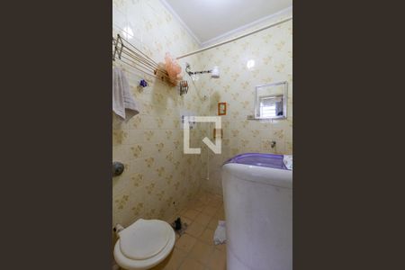 Banheiro/área de serviço de kitnet/studio para alugar com 1 quarto, 31m² em Boqueirão, Praia Grande