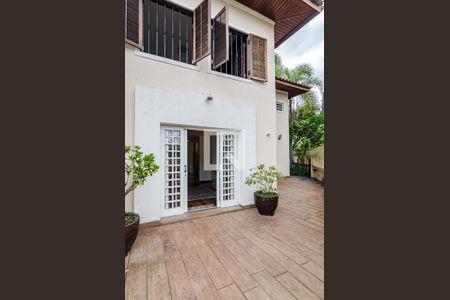 Casa para alugar com 376m², 4 quartos e 1 vagaVaranda