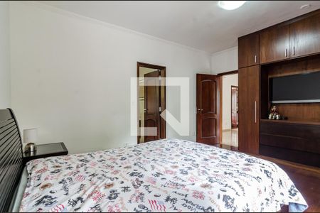 Casa para alugar com 376m², 4 quartos e 1 vagaSuíte 1