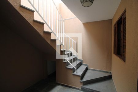 Casa à venda com 217m², 3 quartos e 6 vagasÁrea dos fundos 