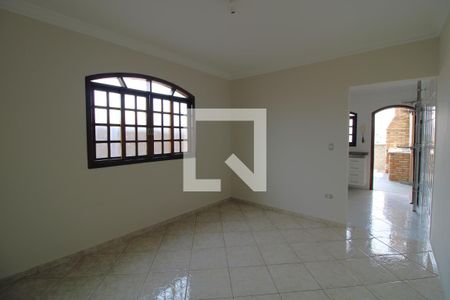 Casa à venda com 217m², 3 quartos e 6 vagasCopa