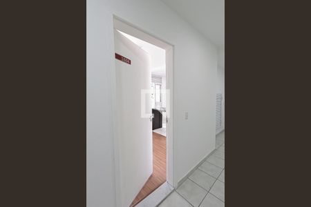 Apartamento à venda com 66m², 2 quartos e 1 vaga Apartamento à venda com 66m², 2 quartos e 1 vagaHall de entrada