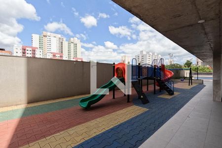 Apartamento à venda com 66m², 2 quartos e 1 vaga Apartamento à venda com 66m², 2 quartos e 1 vagaÁrea comum - Playground