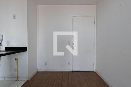 Sala de apartamento à venda com 2 quartos, 66m² em Jardim Flor da Montanha, Guarulhos
