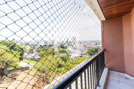 Apartamento à venda com 141m², 3 quartos e 2 vagas Apartamento à venda com 141m², 3 quartos e 2 vagasSacada da Sala