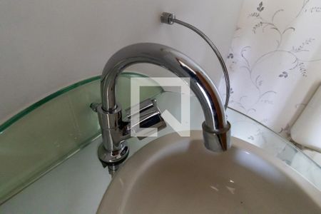 Apartamento à venda com 141m², 3 quartos e 2 vagas Apartamento à venda com 141m², 3 quartos e 2 vagasLavabo