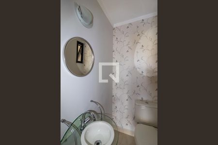 Apartamento à venda com 141m², 3 quartos e 2 vagas Apartamento à venda com 141m², 3 quartos e 2 vagasLavabo