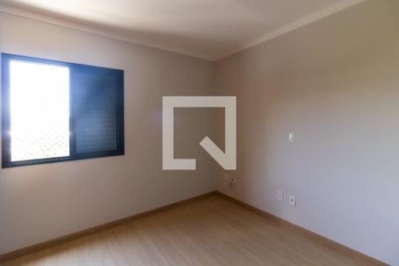 Apartamento à venda com 141m², 3 quartos e 2 vagas Apartamento à venda com 141m², 3 quartos e 2 vagasQuarto 3