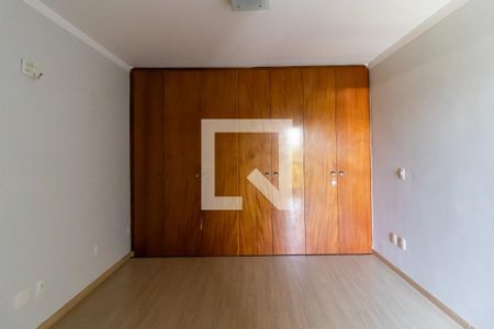 Apartamento à venda com 141m², 3 quartos e 2 vagas Apartamento à venda com 141m², 3 quartos e 2 vagasSuíte