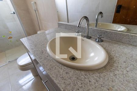 Apartamento à venda com 141m², 3 quartos e 2 vagas Apartamento à venda com 141m², 3 quartos e 2 vagasBanheiro