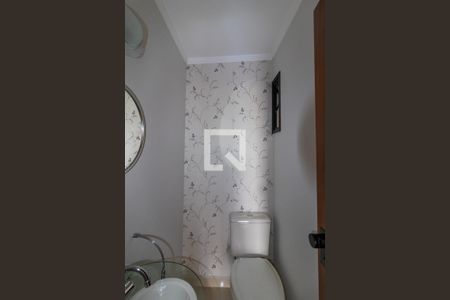 Apartamento à venda com 141m², 3 quartos e 2 vagas Apartamento à venda com 141m², 3 quartos e 2 vagasLavabo