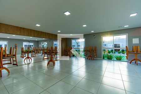 Apartamento para alugar com 56m², 2 quartos e 1 vaga Apartamento para alugar com 56m², 2 quartos e 1 vagaÁrea comum - Salão de festas