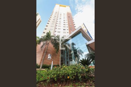 Apartamento para alugar com 117m², 2 quartos e 1 vagaFachada