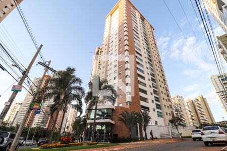 Apartamento para alugar com 117m², 2 quartos e 1 vagaFachada