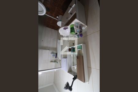 Casa à venda com 130m², 2 quartos e 1 vagaBanheiro