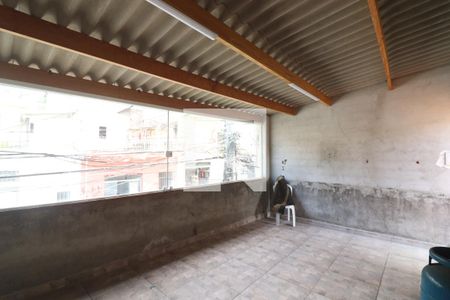 Casa à venda com 130m², 2 quartos e 1 vagaQuintal