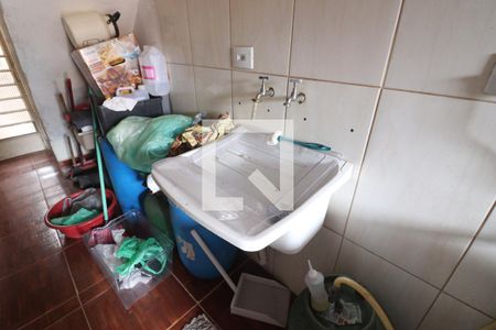 Casa à venda com 130m², 2 quartos e 1 vagaÁrea de Serviço