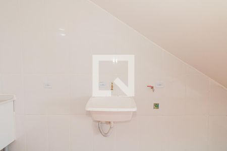 Sala e Cozinha de casa de condomínio para alugar com 2 quartos, 50m² em Parque Edu Chaves, São Paulo