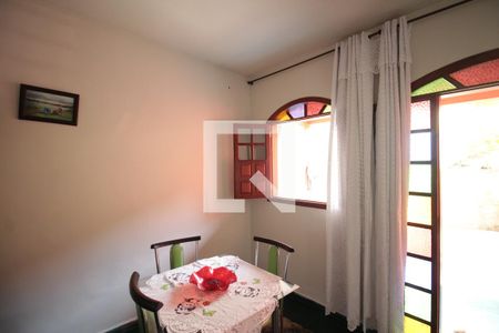 Sala 2 de casa à venda com 3 quartos, 266m² em Mantiqueira, Belo Horizonte