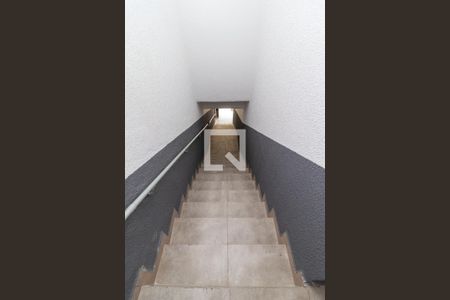 Apartamento para alugar com 40m², 1 quarto e sem vaga Apartamento para alugar com 40m², 1 quarto e sem vagaEscada