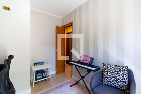 Casa de condomínio à venda com 70m², 3 quartos e 1 vagaEscritório