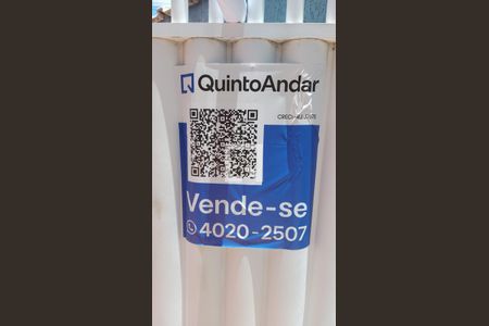 Casa à venda com 296m², 3 quartos e 6 vagas Casa à venda com 296m², 3 quartos e 6 vagasPlaquinha QuintoAndar