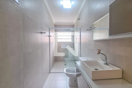 Casa para alugar com 110m², 3 quartos e 1 vaga Casa para alugar com 110m², 3 quartos e 1 vagaBanheiro 1