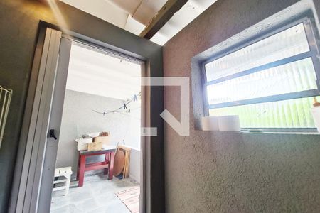 Casa para alugar com 110m², 3 quartos e 1 vaga Casa para alugar com 110m², 3 quartos e 1 vagaLavabo