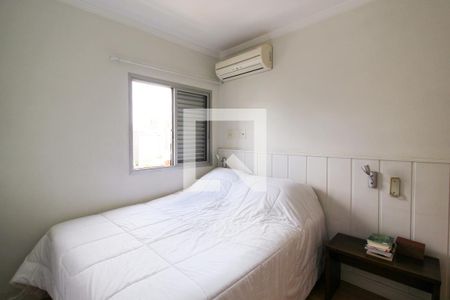 Suíte  de apartamento para alugar com 3 quartos, 75m² em Planalto Paulista, São Paulo