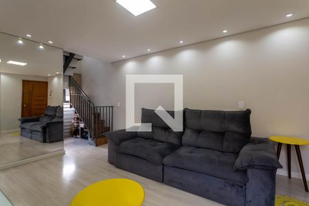 Sala de apartamento para alugar com 2 quartos, 80m² em Jardim Silvestre, Guarulhos