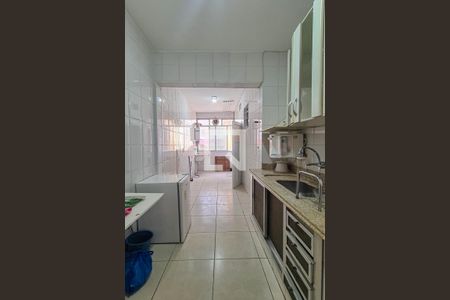 Apartamento à venda com 98m², 3 quartos e sem vagaCozinha