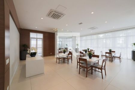 Apartamento à venda com 72m², 1 quarto e 2 vagasSalão de Festas