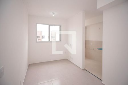 Sala de apartamento para alugar com 1 quarto, 31m² em Encantado, Rio de Janeiro