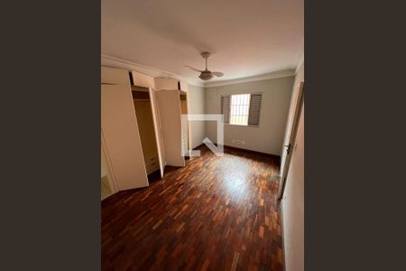 Casa à venda com 4 quartos, 200m² em Vila Parque Jabaquara, São Paulo