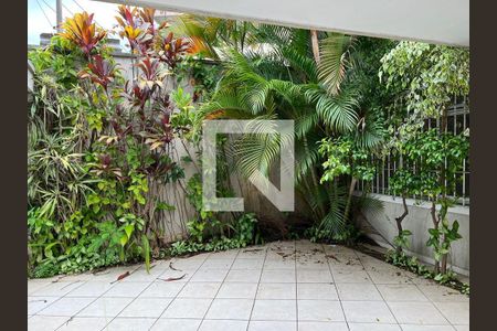 Casa à venda com 4 quartos, 200m² em Vila Parque Jabaquara, São Paulo