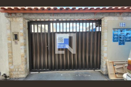 Casa de condomínio para alugar com 42m², 1 quarto e 1 vaga Casa de condomínio para alugar com 42m², 1 quarto e 1 vagaPlaquinha Instalada